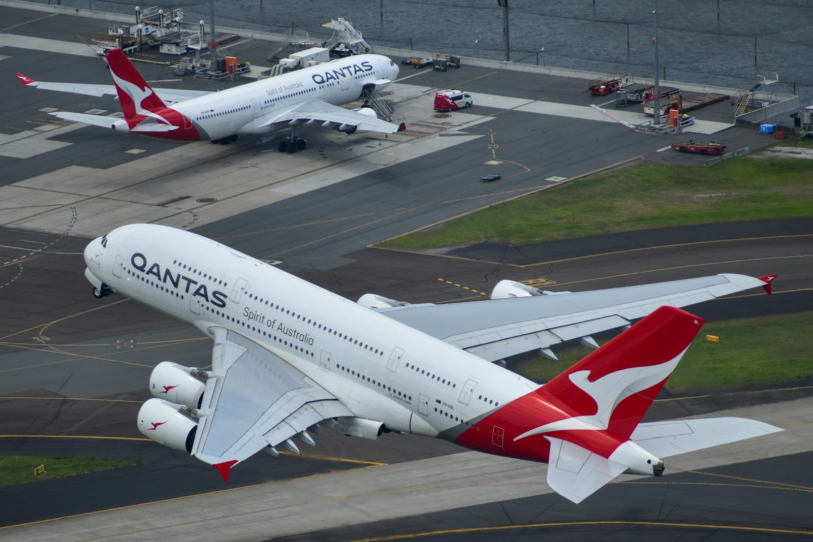 Qantas chief customer and digital officer to step down by year end